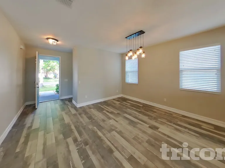 12418 Field Point Way — Photo 3