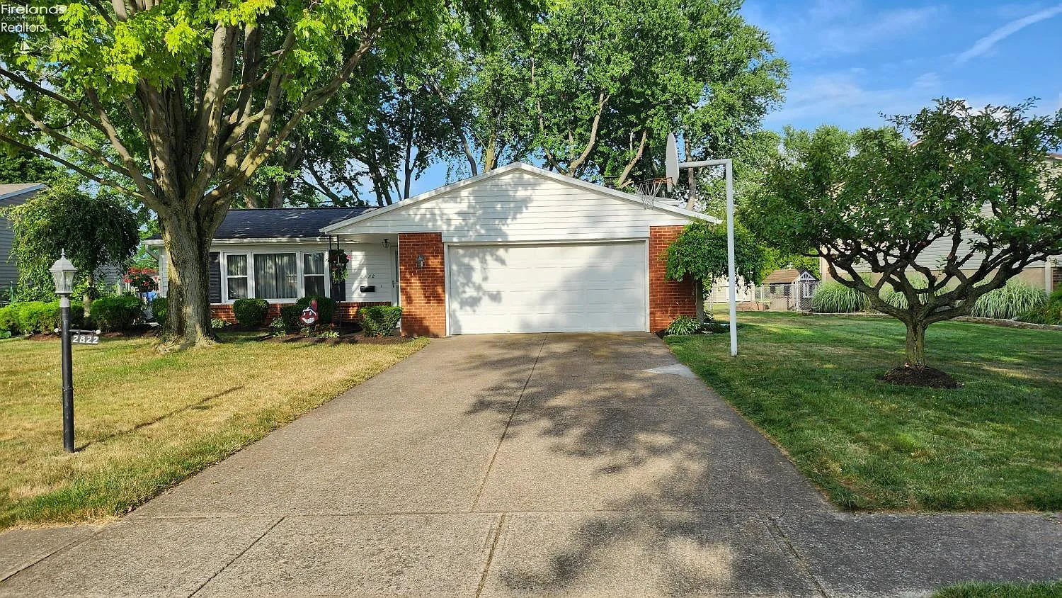 2822 Park Ln photo 1