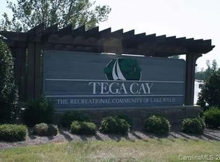 9082 Tulagi Ct, Tega Cay, SC 29708