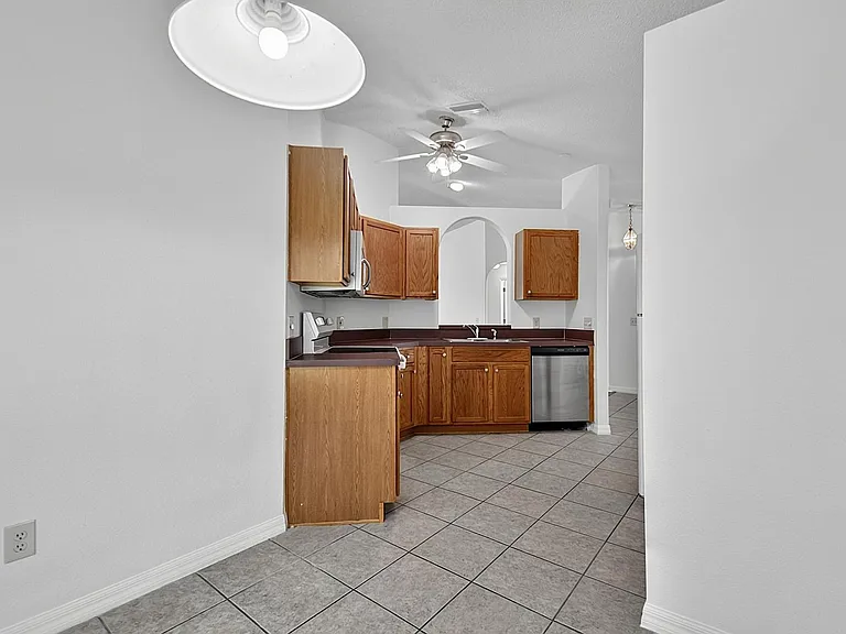 15 Renmont Ct — Photo 21