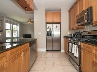 233 Freeman St APT 6, Brookline, MA 02446