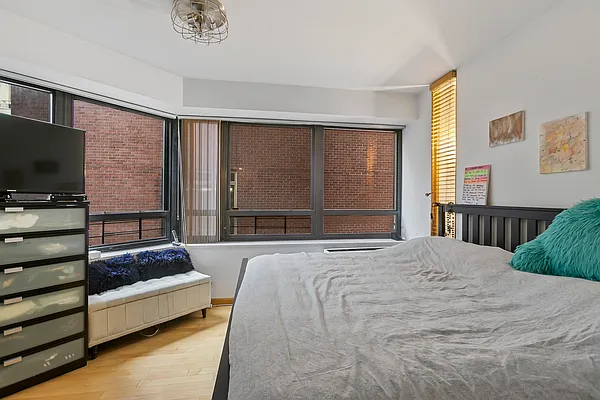 Sold by Owner | media 17