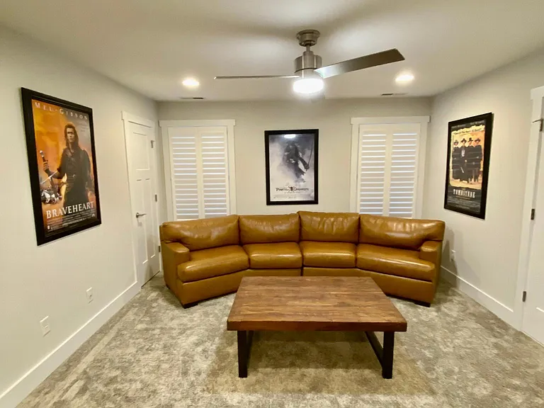 11 Lyndon Cir — Photo 6