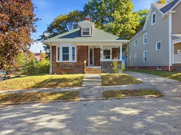 6 Harris Street, Auburn, ME 04210