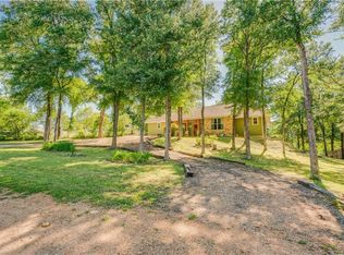 115 Persimmon Ln, Cedar Creek, TX 78612