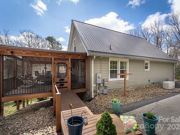 3rd image of 7788 Parks Mountain Dr