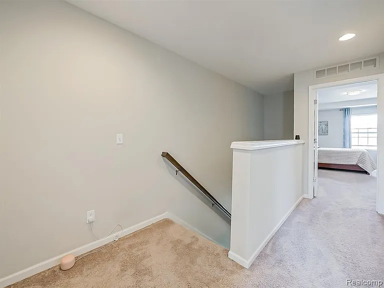 47707 Alden Ter N — Photo 13