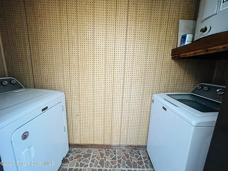 2963 Sir Hamilton Cir #8 — Photo 11
