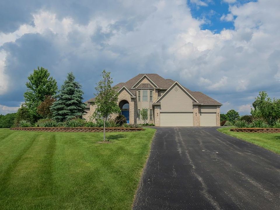 1st image of 4466 White Pine Ct