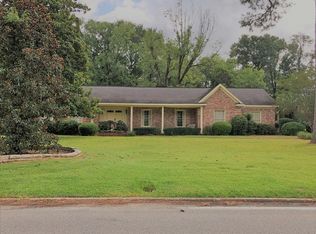 1100 Spring St, Waynesboro, MS 39367