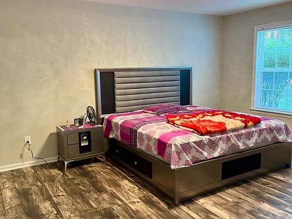 5th image of 816 Waterford Dr #816