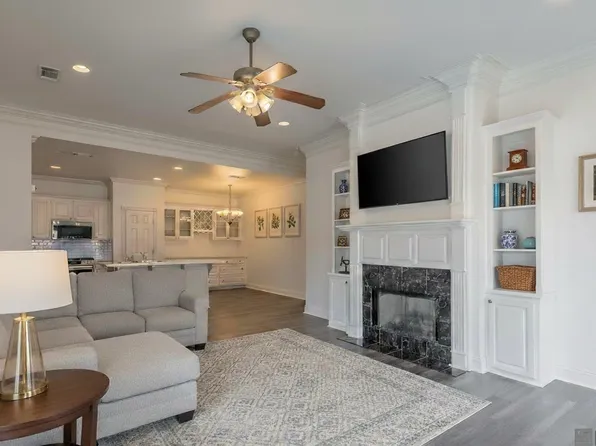 2030 Springmorning Dr, Baton Rouge, LA 70810