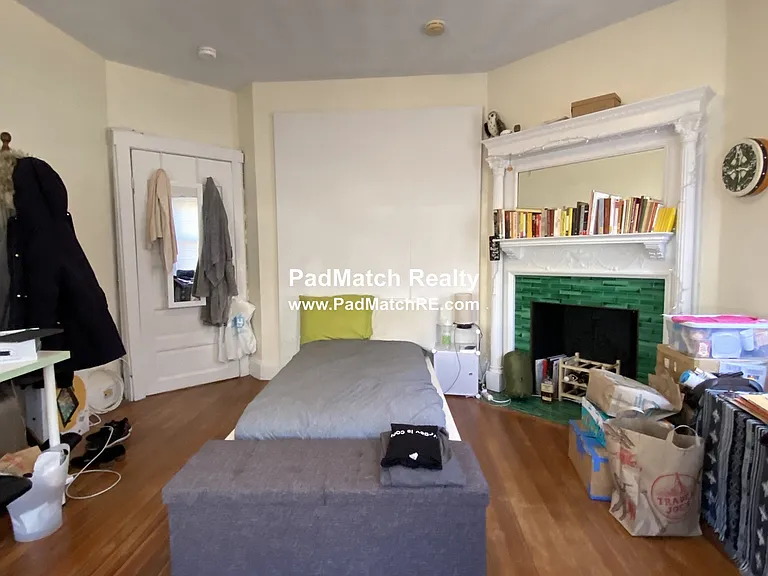 18 Mount Hood Rd #1 — Photo 8