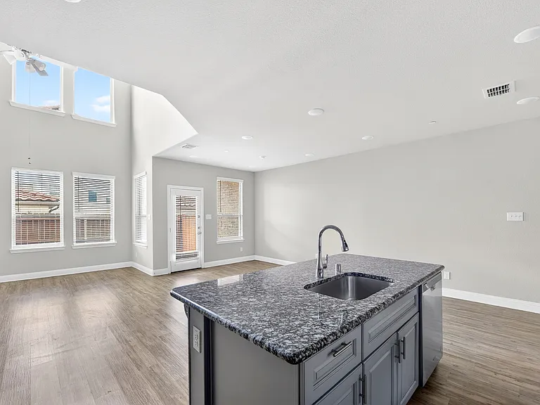 6428 Hermosa Dr — Photo 21