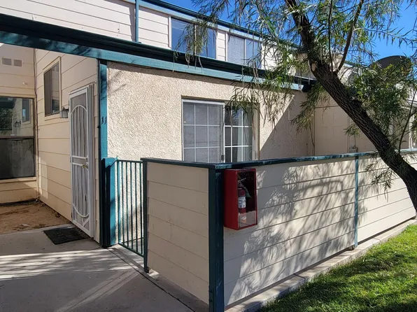 44520 15th St E Unit 11, Lancaster, CA 93535