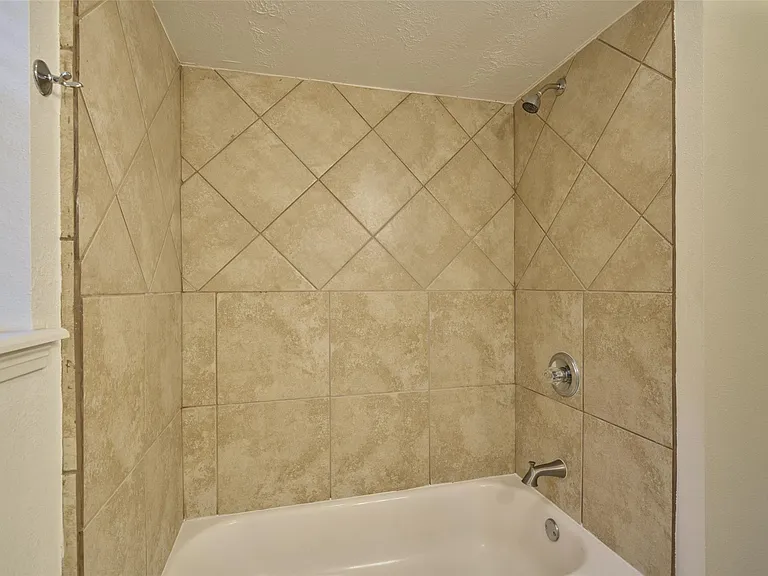 11616 Timberwild St — Photo 36