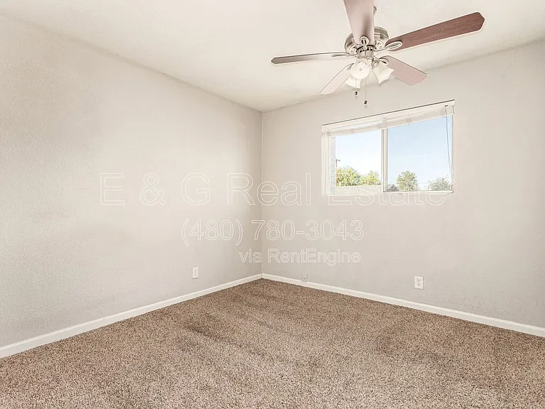 1708 N Daffodil St — Photo 21