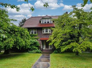20 Seneca Pkwy, Rochester, NY 14613