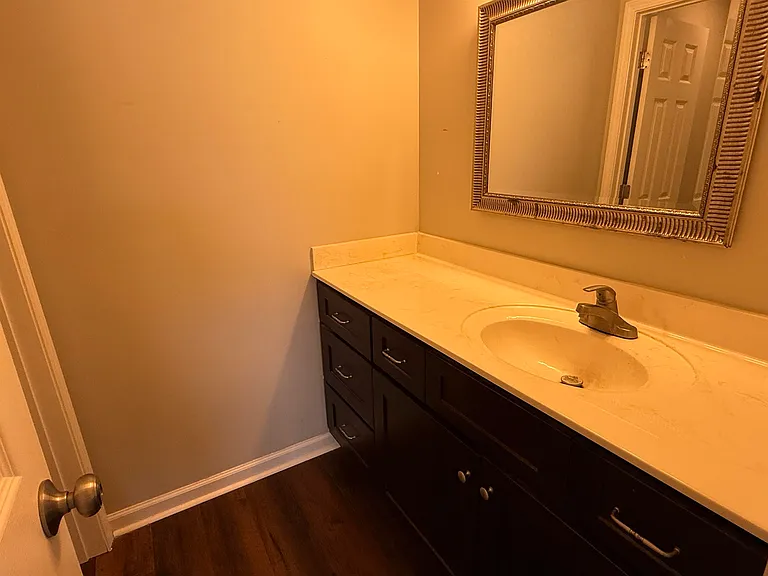 653 Tupelo Ln #14-A — Photo 12