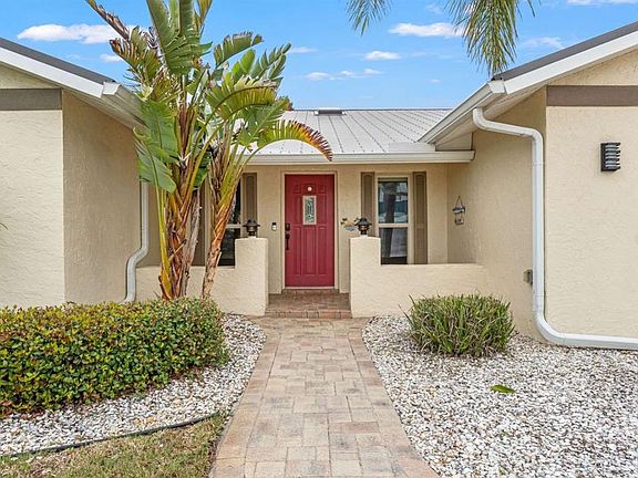 3rd image of 4383 Biscayne Dr