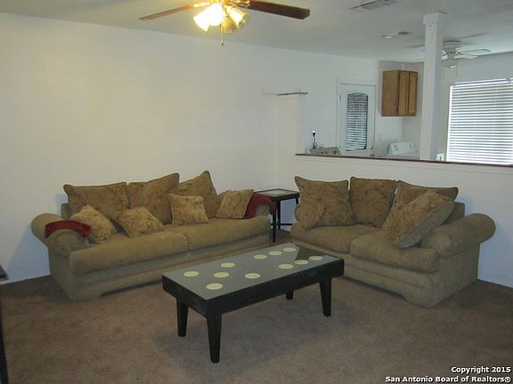 4th image of 1802 Wilsons Creek Dr