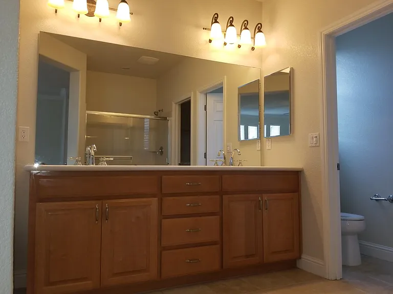 199 N Alta Dena St — Photo 22