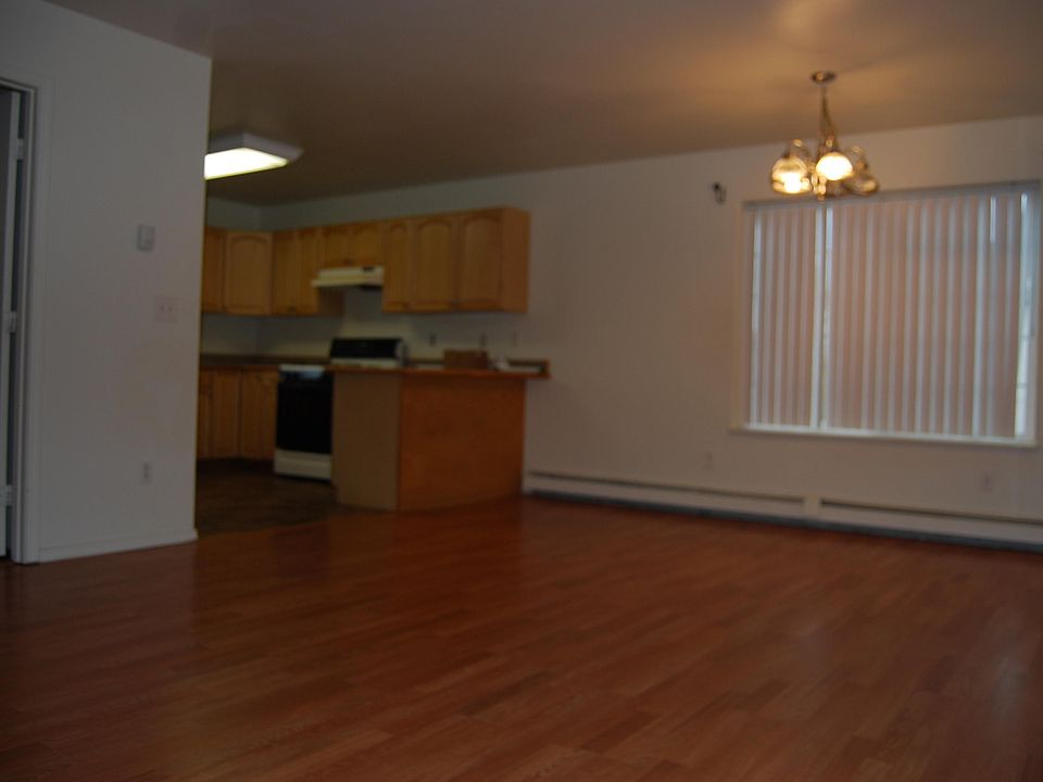 2nd image of 733 N Bragaw St APT 4
