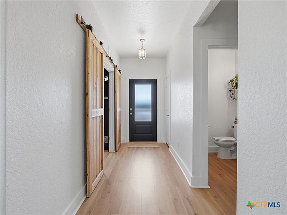 5th image of 598 Summersweet Rd