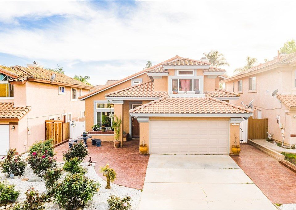 1st image of 40755 Mountain Pride Dr