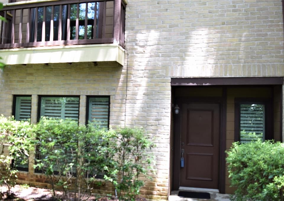 1st image of 11711 Memorial Dr APT 551