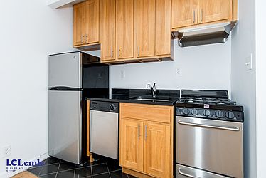 505 East 88th Street #2FW image 1 of 12