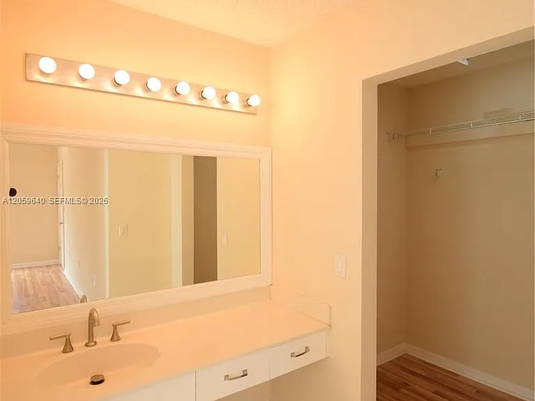 15860 SW 77th St — Photo 24