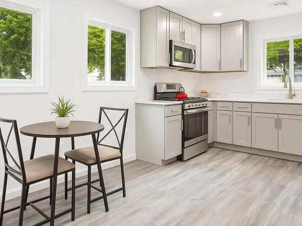 1612 Jennings Rd, Glen Burnie, MD 21061