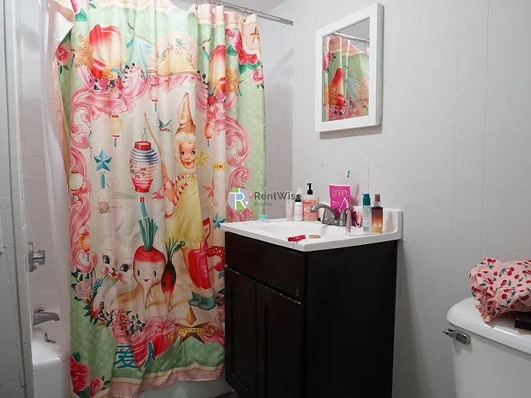 1124 Commonwealth Ave #13 — Photo 7