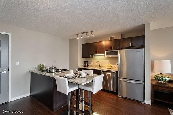 1st image of 11 W Superior St #3209