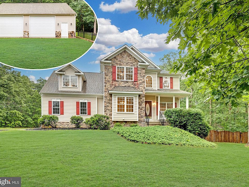 1st image of 63 Town And Country Dr