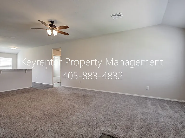 440 Fox Den Dr — Photo 29