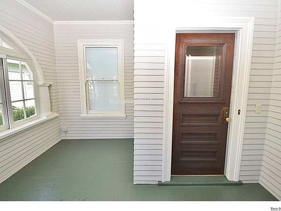 5th image of 337 English St