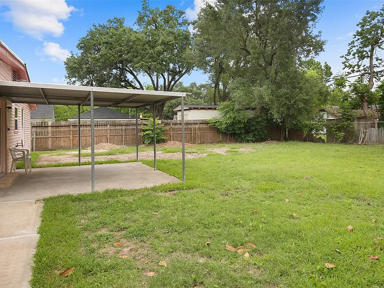 6923 Leader St — Photo 18