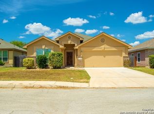 7719 Palomino Ct, Elmendorf, TX 78112