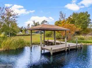 8812 Resota Beach Rd, Southport, FL 32409