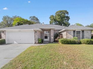 7051 Raburn Rd, Pensacola, FL 32526