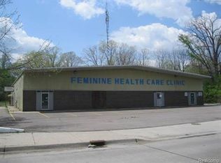 2032 S Saginaw St, Flint, MI 48503