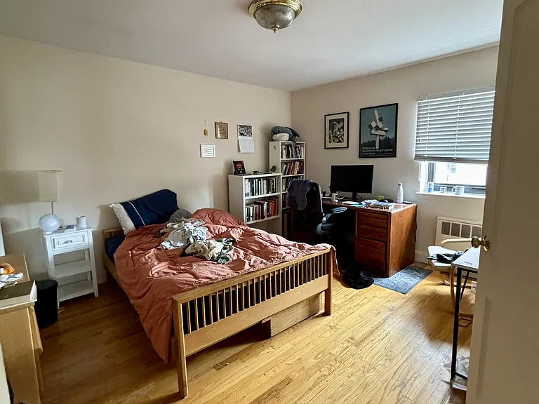 32 Harvard Ave #A — Photo 4