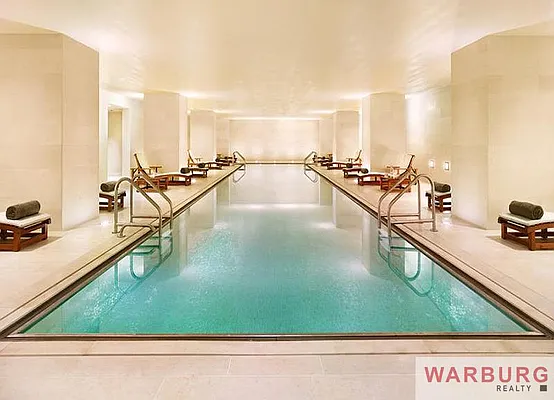 Sold by Warburg | media 4