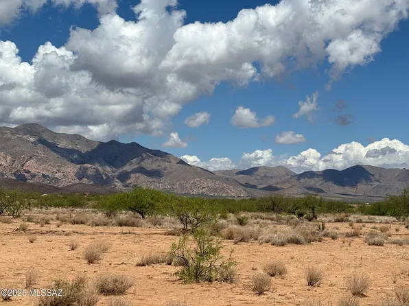 E Highland Rd #5/10, Pearce, AZ 85625
