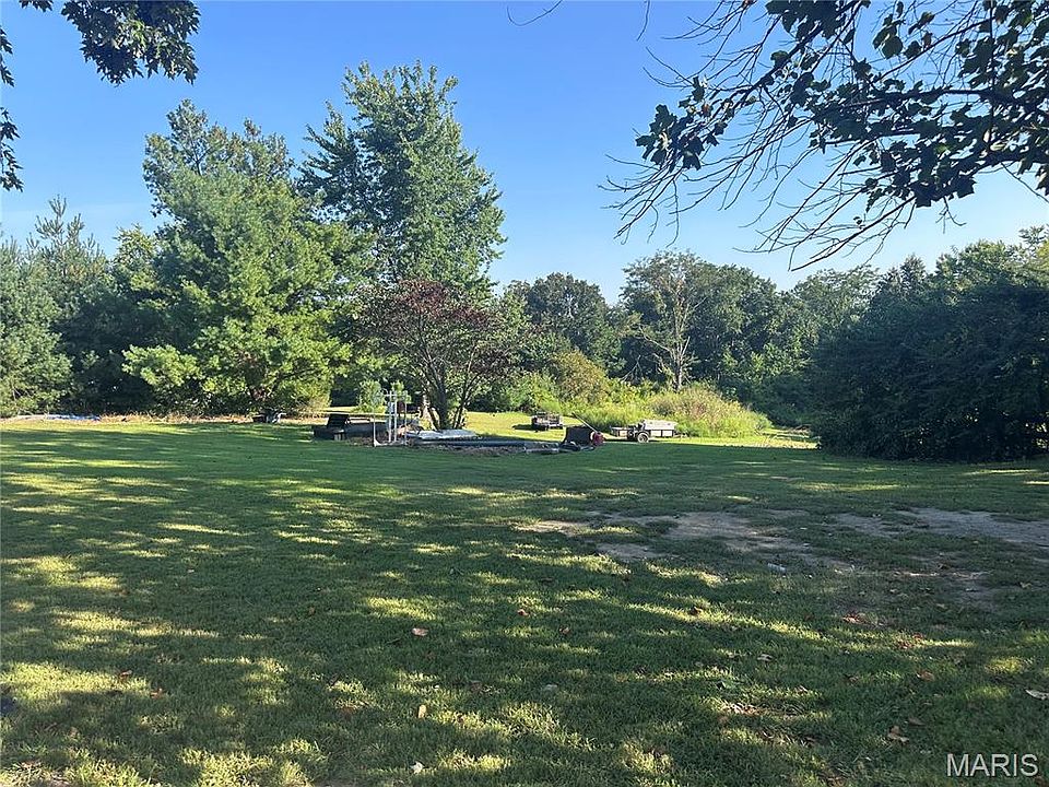 2nd image of 781 County Road 472