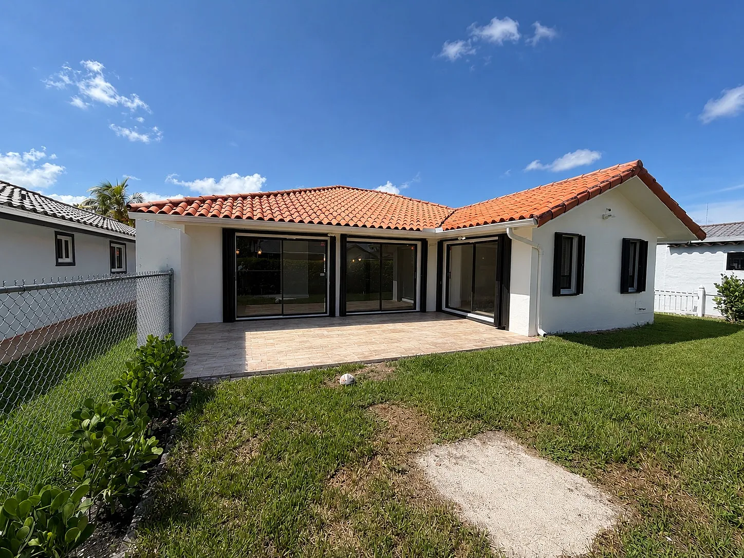 3 bed, 1786 sqft, $3,800 — Photo 4