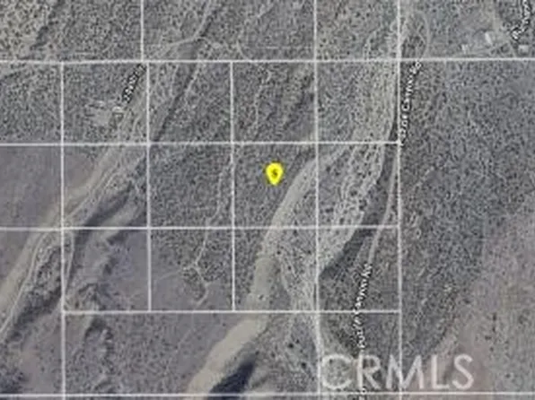 250 Vic Avenue V #Z14, Llano, CA 93544