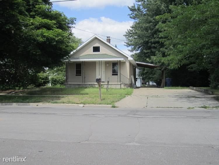 Carport included
